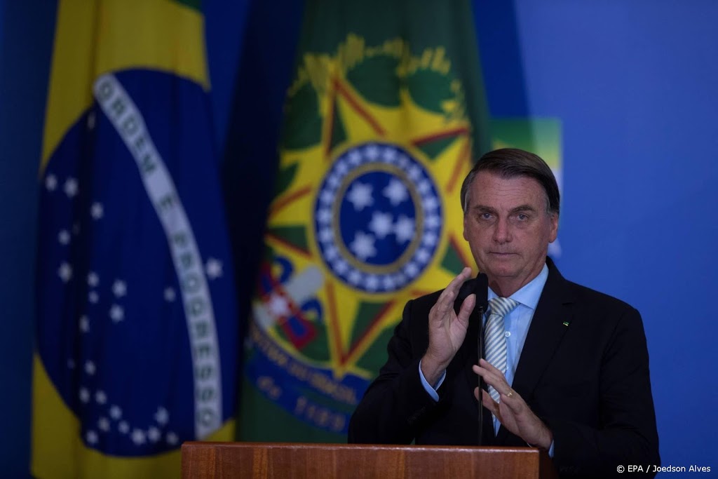 Bolsonaro vervangt drie hoogste Braziliaanse militairen 