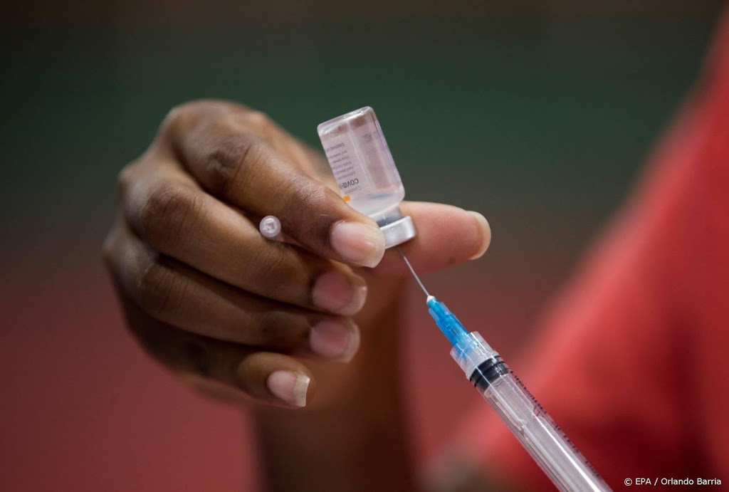 NU'91: vaccineer snel alle zorgmedewerkers ziekenhuizen