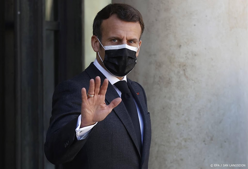 Franse president maakt maatregelen tegen de derde golf bekend