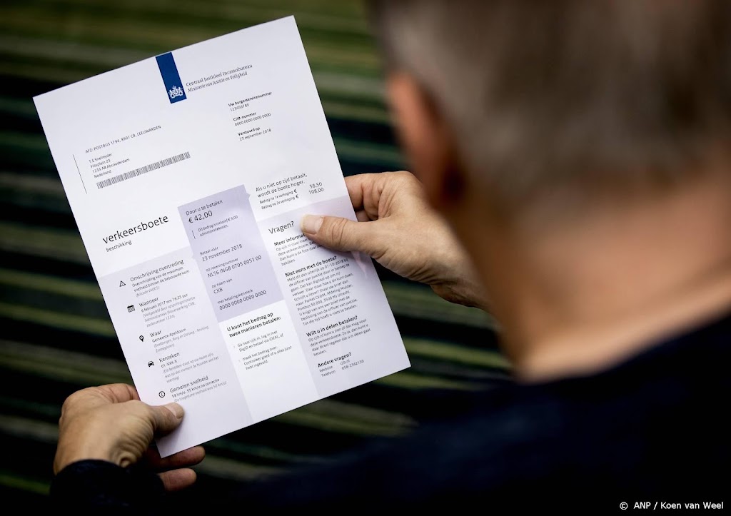 Meer verkeersboetes in 2021 door toegenomen drukte op de weg