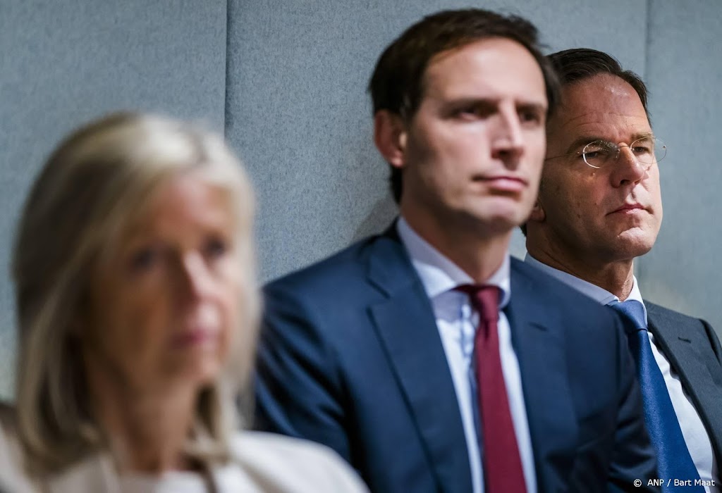 Hoekstra: wapenleveranties helpen Oekraïne bij onderhandelingen