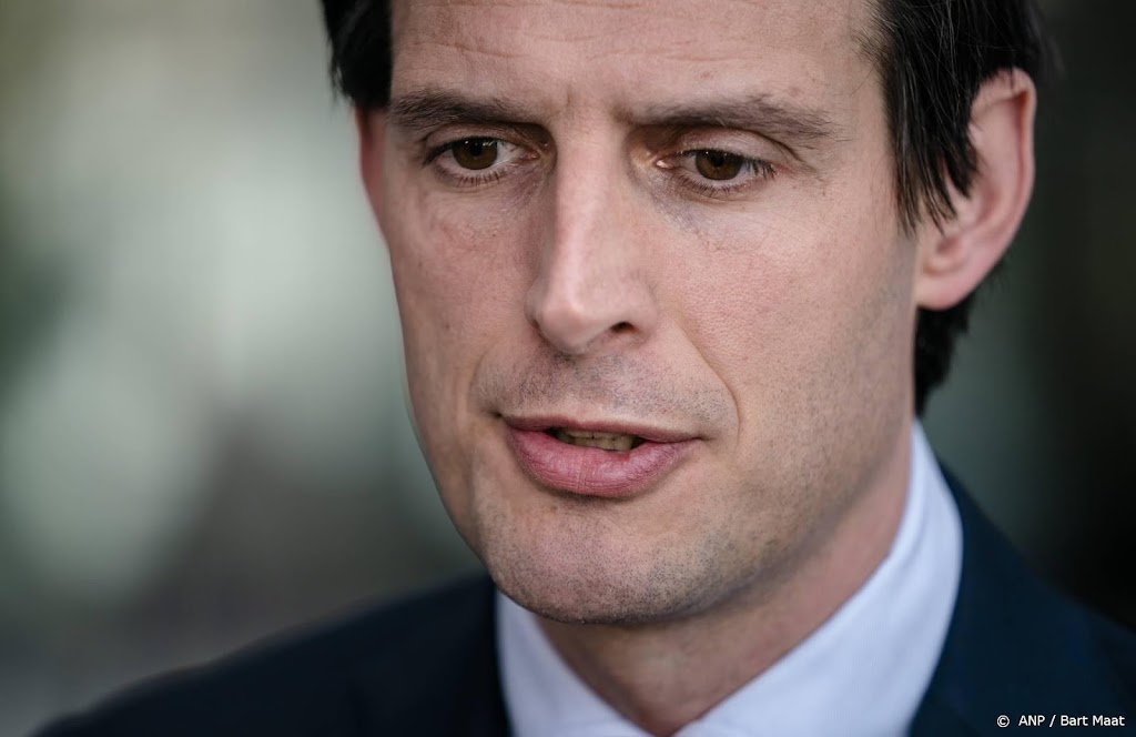 Kamerdebat Oekraïne geschorst omdat Hoekstra geen antwoorden had