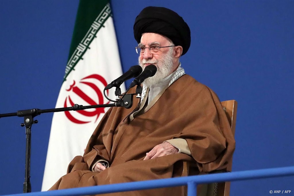 Iran waarschuwt VS nadat Trump dreigt met bombardementen