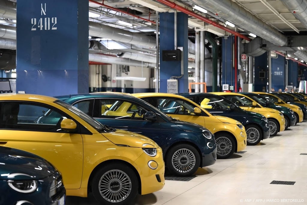 Autoconcern Stellantis roept wereldwijd 700.000 auto's terug