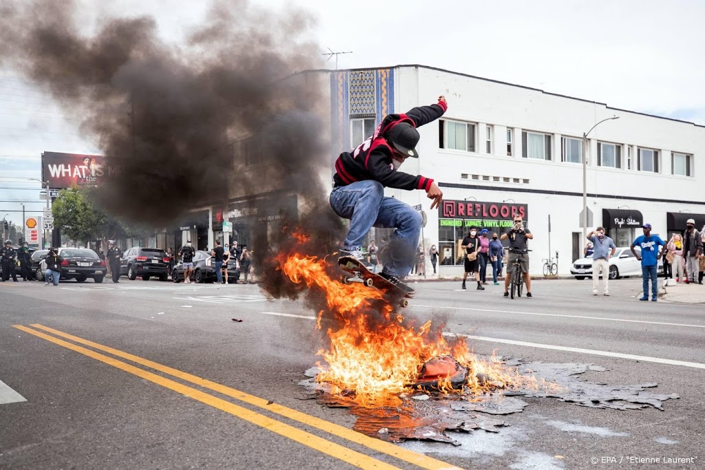 Los Angeles sluit deel centrum af om schade te herstellen