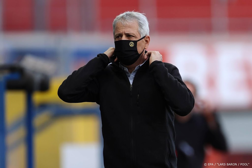 Trainer Favre tevreden met ruime uitzege Dortmund
