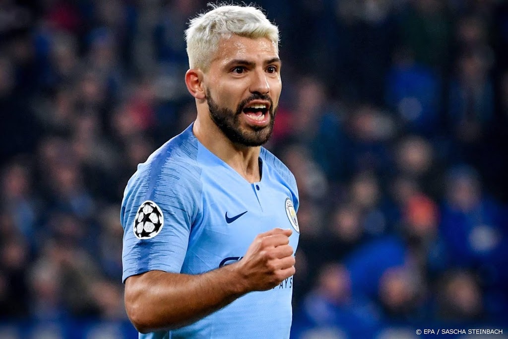 Spits Agüero stapt over van Manchester City naar Barcelona