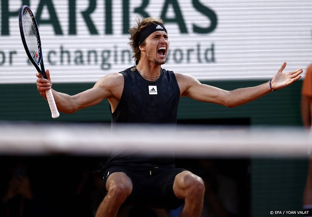 Zverev bereikt op Roland Garros opnieuw halve finales