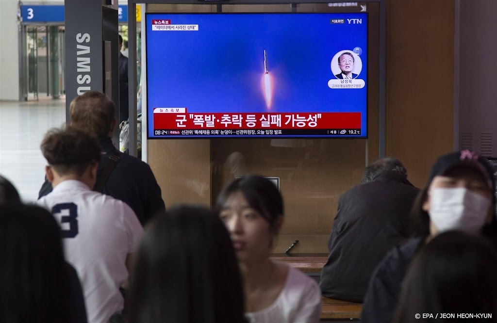 Lancering Noord-Koreaanse militaire verkenningssatelliet mislukt