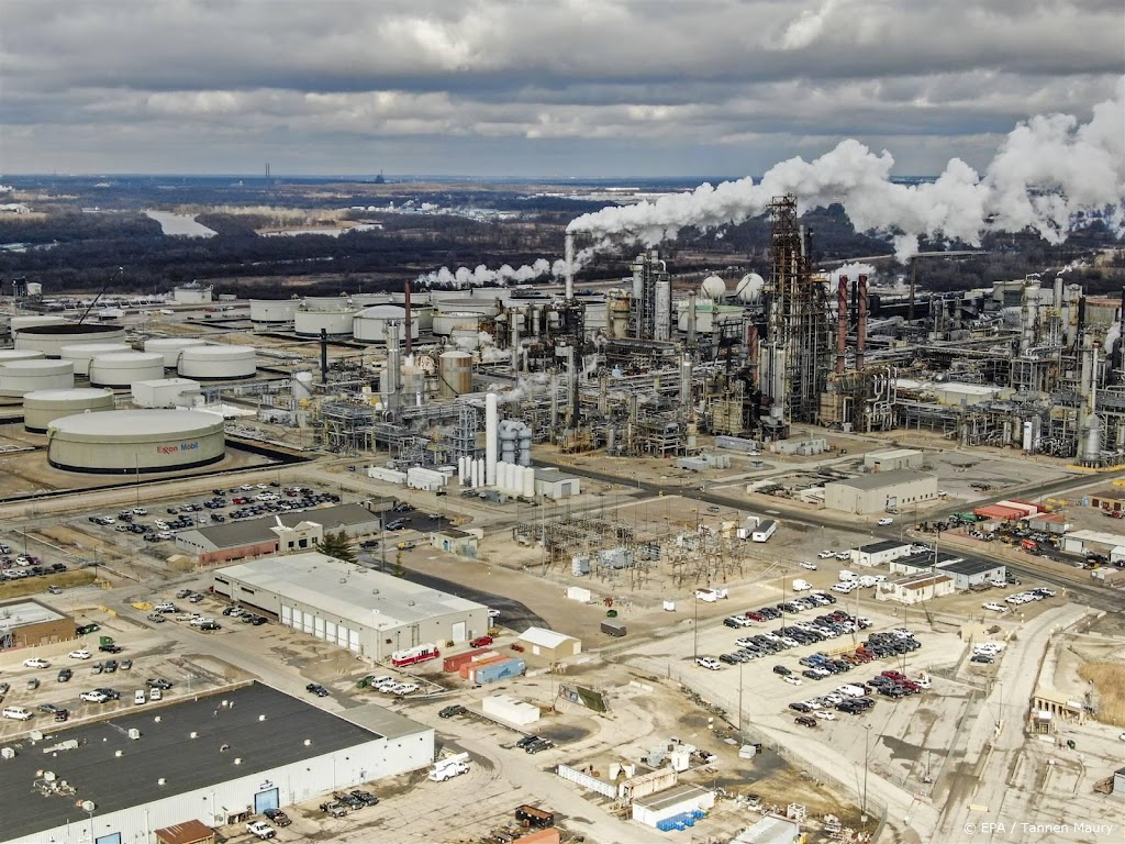 Aandeelhouders ExxonMobil wijzen massaal klimaatpetities af