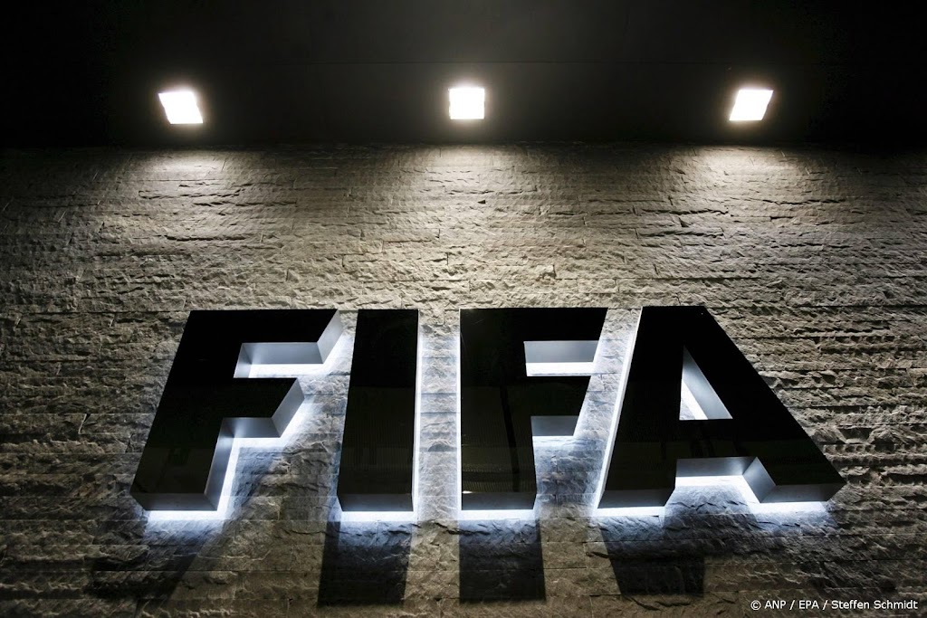 FIFA wil rechten moeders in het voetbal versterken