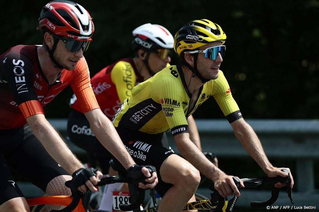 Yates zet op voorlaatste dag Giro d'Italia naar zijn hand