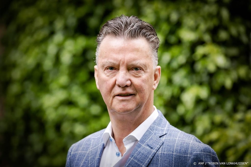 Louis van Gaal: niet veel profvoetballers zijn homo