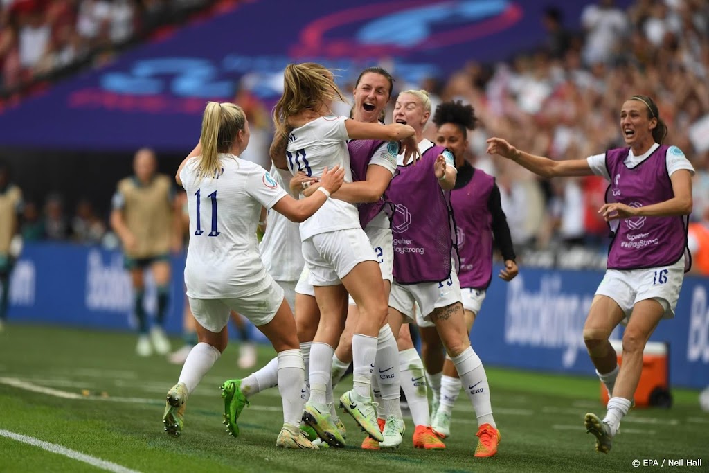 Bondscoach Wiegman helpt Engelse voetbalsters aan eerste EK-titel