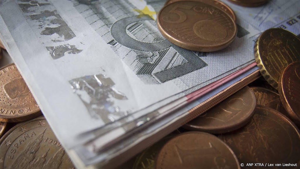 Economen: inflatie koelt verder af, boodschappen niet goedkoper