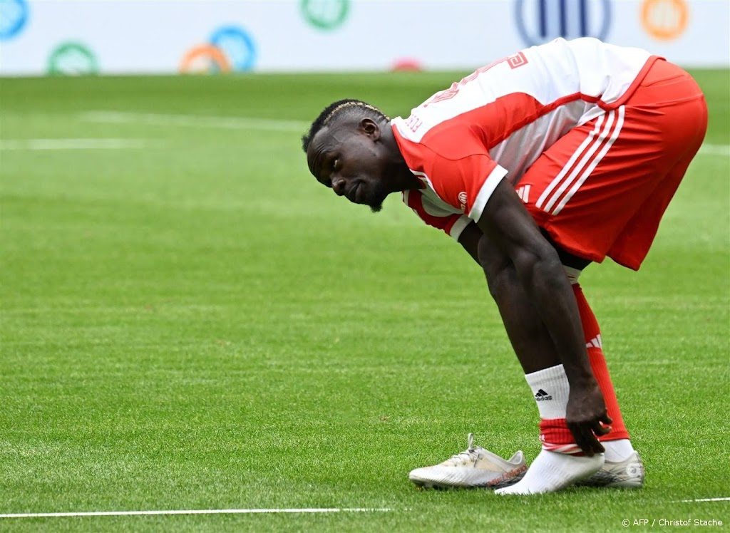Aanvaller Mané bevestigt vertrek bij Bayern München