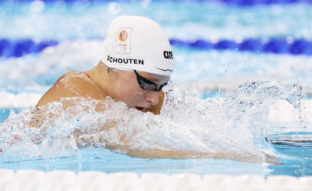 Zwemster Tes Schouten naar halve finales van 200 meter schoolslag