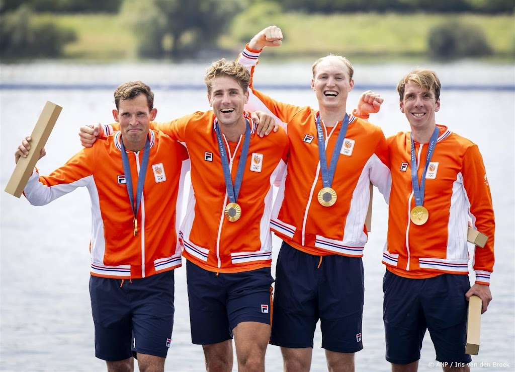 Koningspaar feliciteert roeiers met 'prachtige overwinning'