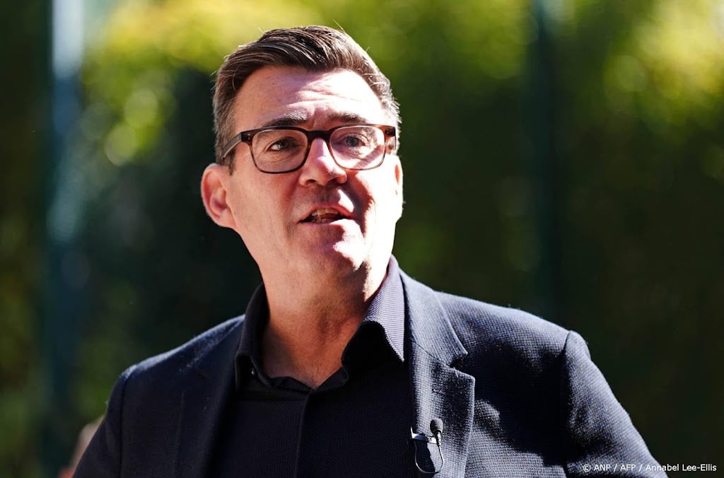 Britse premier Burnham noemt Infantino 'verkeerde man' voor FIFA