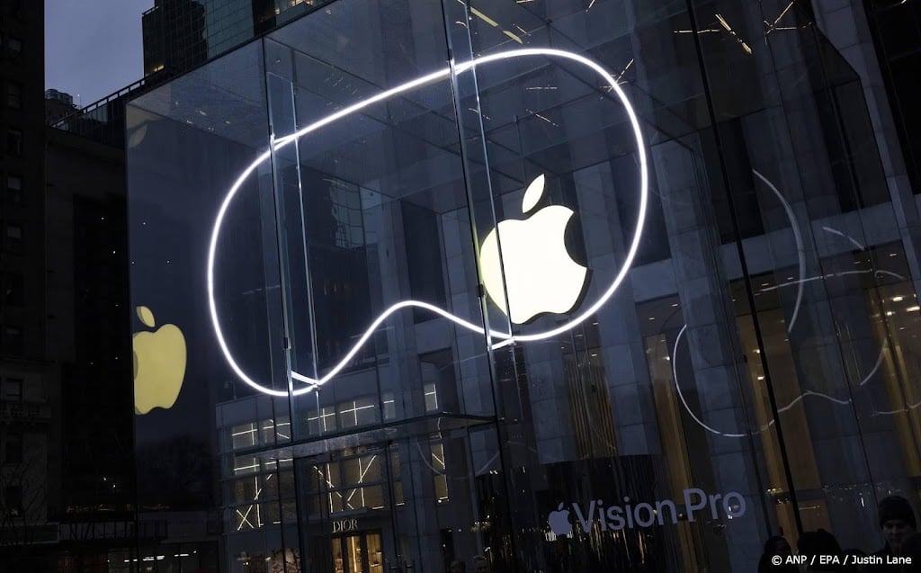 Apple verliest fors aan beurswaarde, Amazon juist hard omhoog