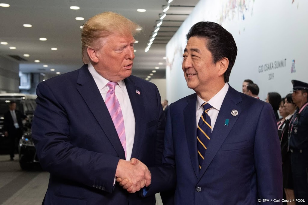 Trump noemt Abe de beste Japanse premier ooit