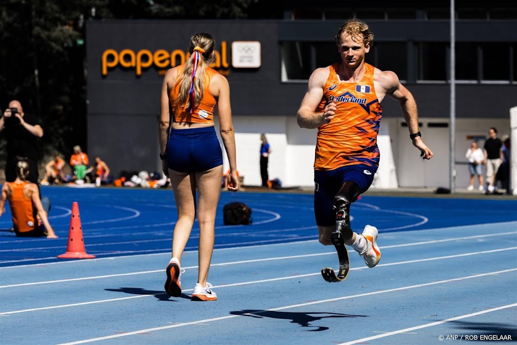 De Jong springt met wereldrecord naar paralympisch goud 