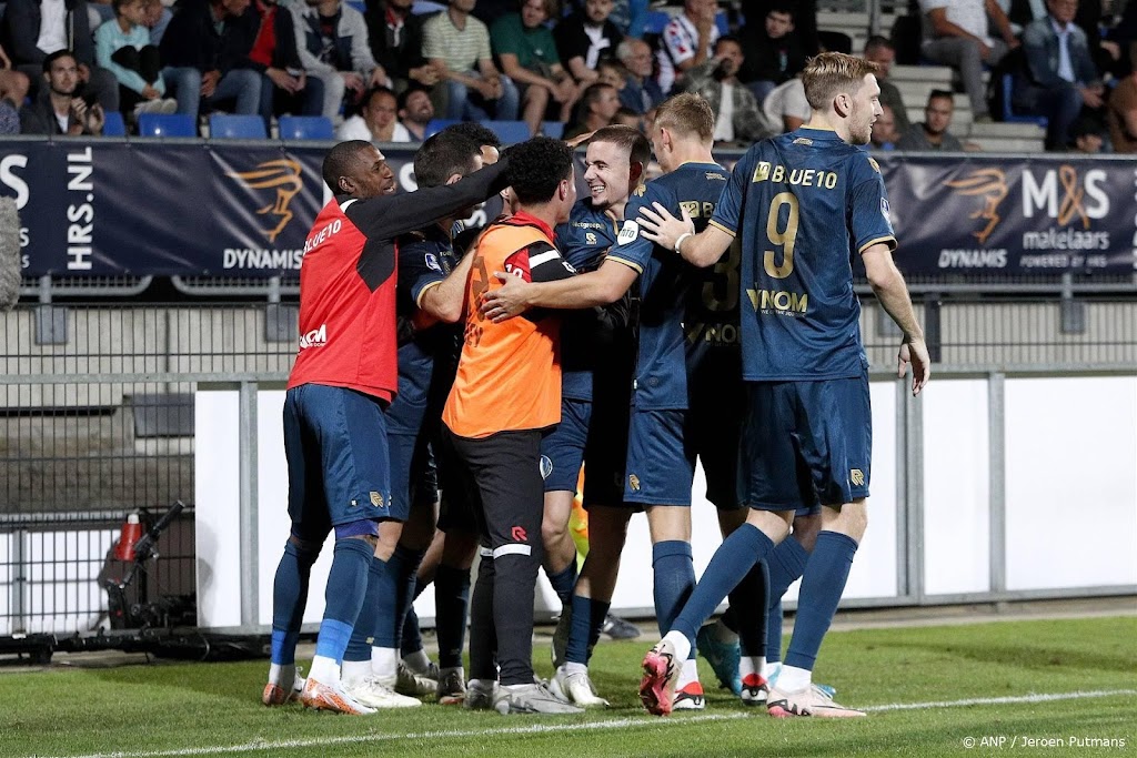 Neghli schiet Sparta naar eerste competitiezege