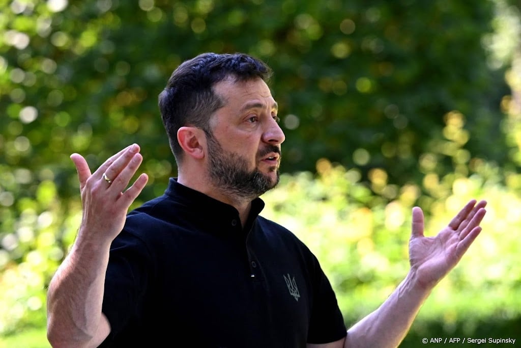 Zelensky zegt dat nieuwe aanvallen diep in Rusland gepland zijn