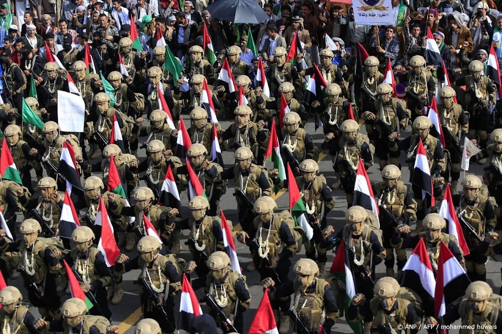 Houthi's bestormen VN-kantoren en arresteren medewerker
