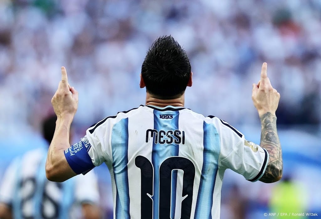 Messi kondigt afscheid van nationale ploeg Argentinië aan 