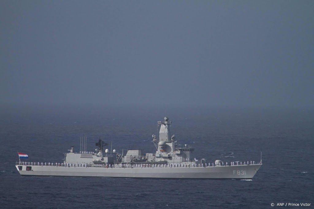 Bemanning marineschip in quarantaine na coronabesmettingen
