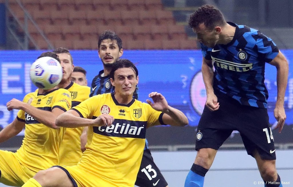 Inter ontsnapt in blessuretijd aan nederlaag tegen Parma