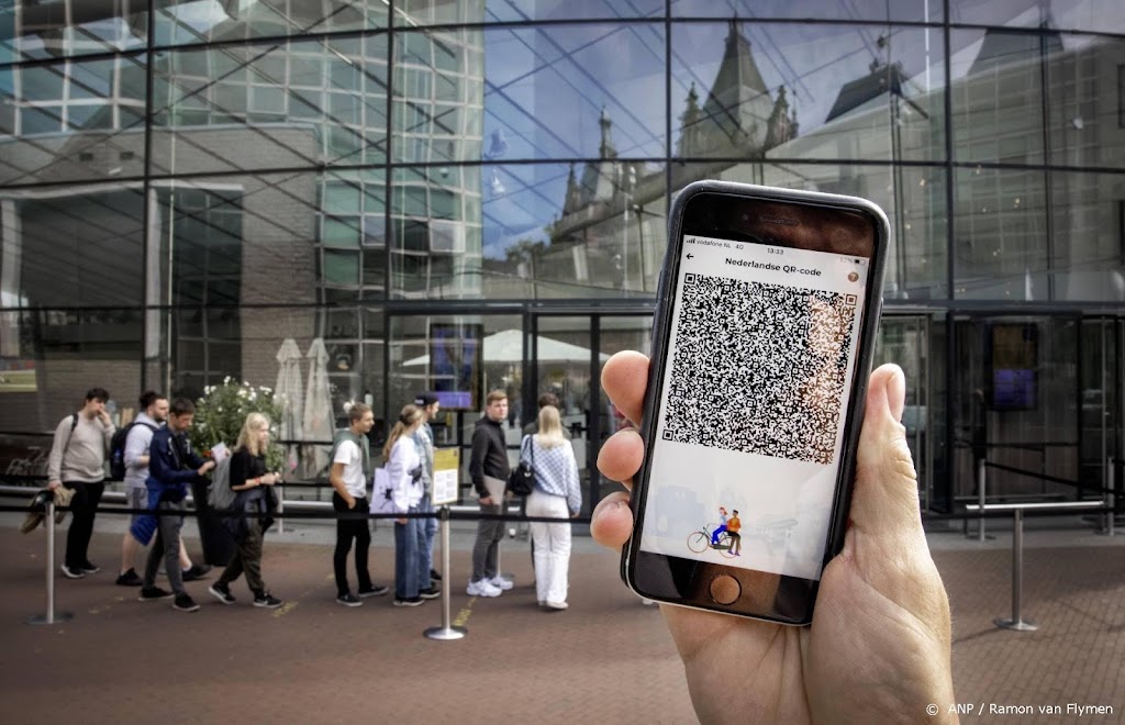 Werkgeversorganisaties zien check op QR-code personeel wel zitten