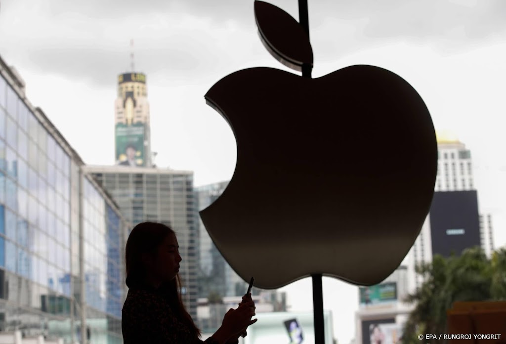 Corona-uitbraak in iPhonefabriek kan productie flink beperken