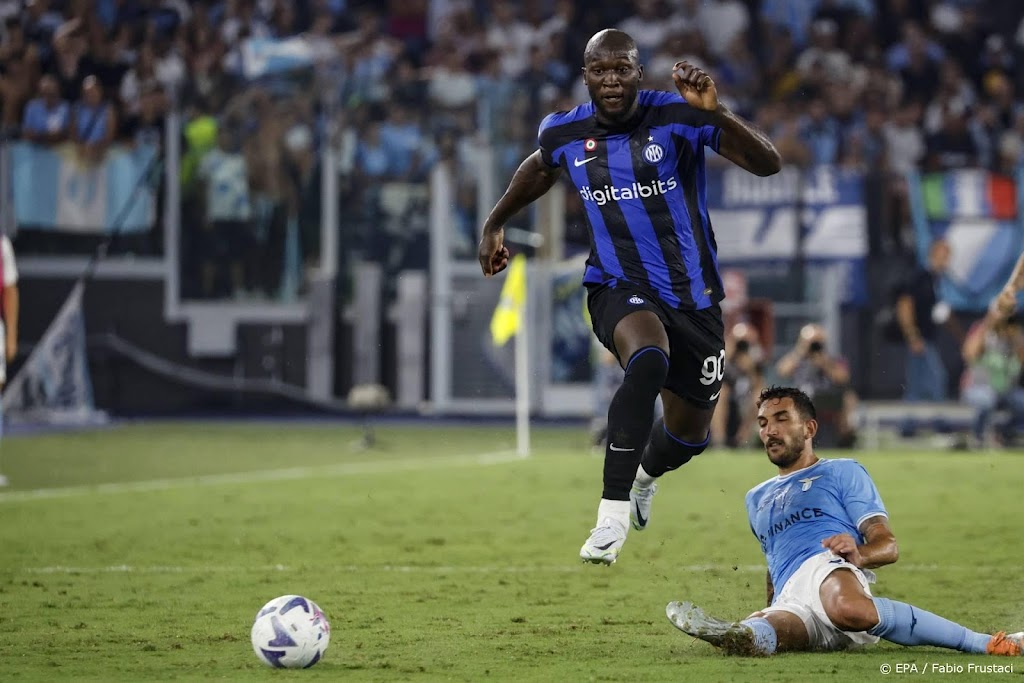 Belgische spits Lukaku drie weken voor WK weer geblesseerd