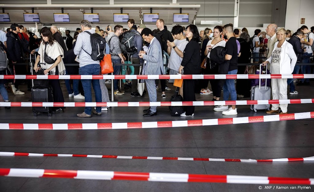 Schiphol: bijna hele herfstvakantie minder dan uur wachttijd