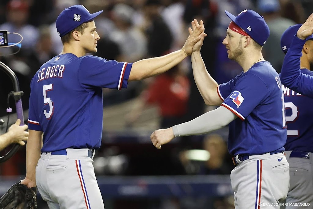 Honkballers Texas Rangers nemen 2-1-voorsprong in World Series
