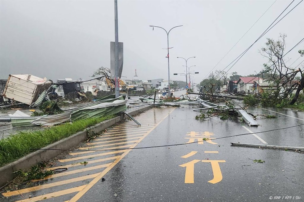 Tyfoon Kong-rey maakt tientallen slachtoffers in Taiwan
