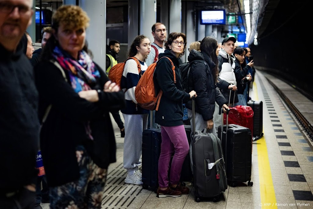 Meerdere dagen hinder rond spoor Schiphol om werkzaamheden