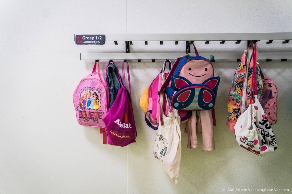 Basisscholen en kinderopvang gaan niet eerder open