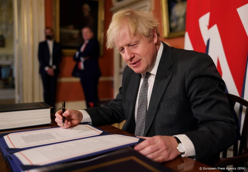 Johnson: Verenigd Koninkrijk wordt wetenschappelijke supermacht
