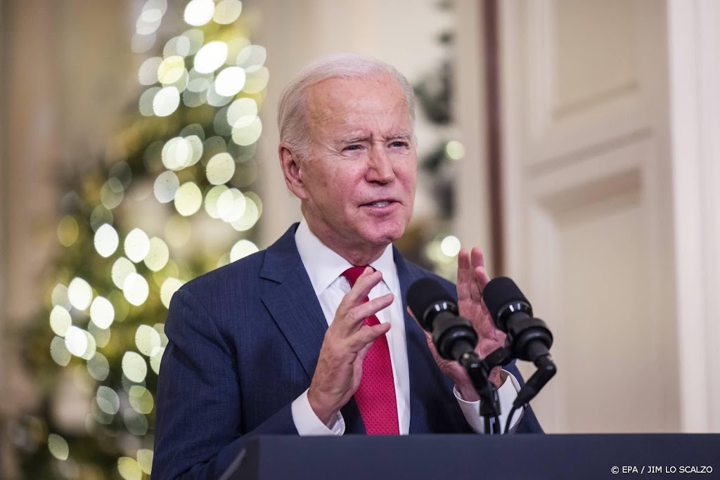 Katholieke Biden prijst wijlen Benedictus om toewijding aan kerk