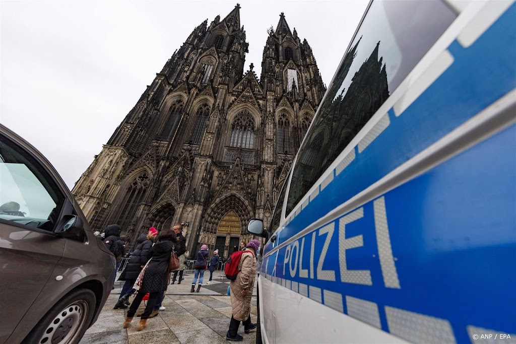 Politie houdt meer verdachten aan voor terreurplan Dom Keulen