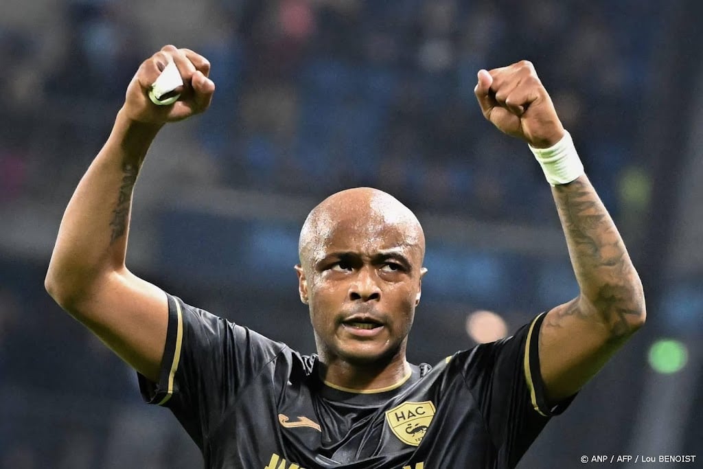 NAC Breda haalt transfervrije Ghanese aanvaller Ayew (36)