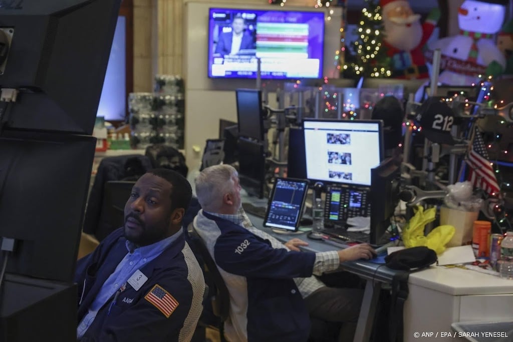 Wall Street opent licht lager op laatste dag sterk beursjaar 2025