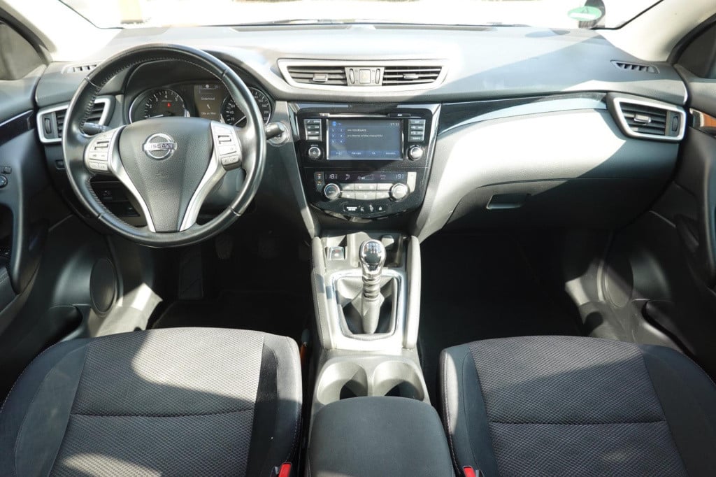 Nissan Qashqai 1.2 connect edition