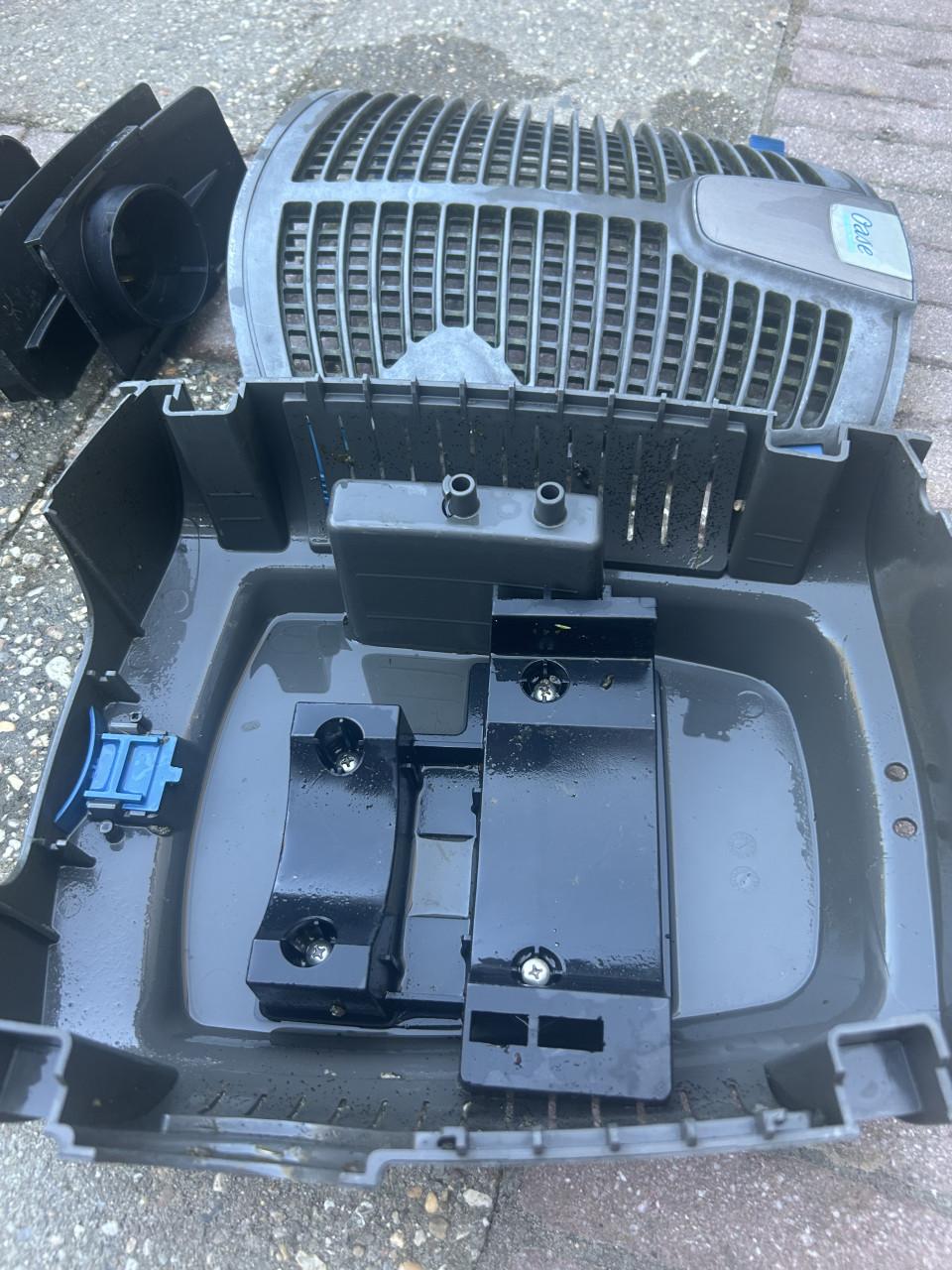 Te koop oase aquamax eco primium 8000 sterke en zuinige Vijverpomp