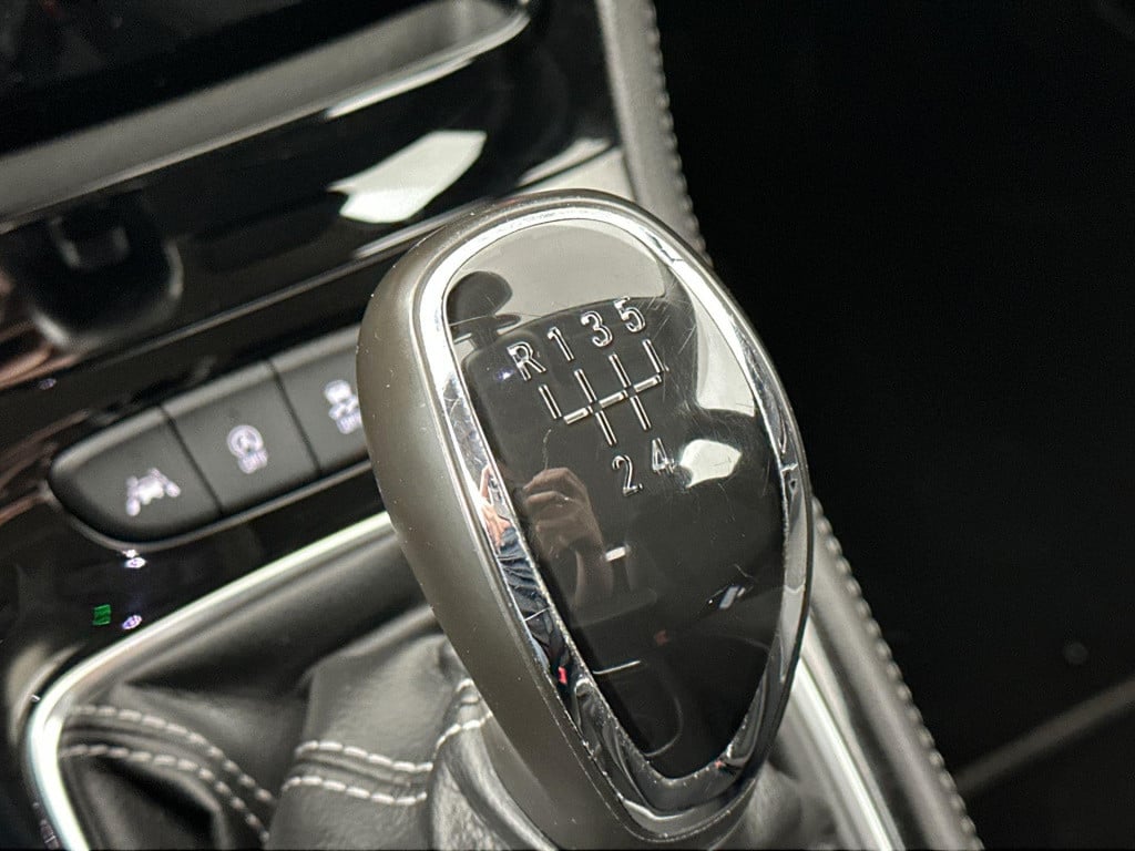 Opel Astra sports tourer 1.0 innovation camera | navigatie | apple carplay/