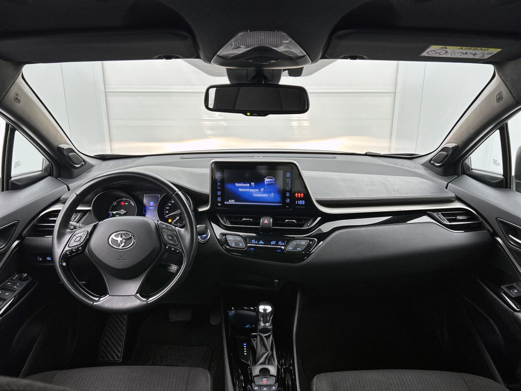 Toyota C-hr 1.8 hybrid style | trekhaak |