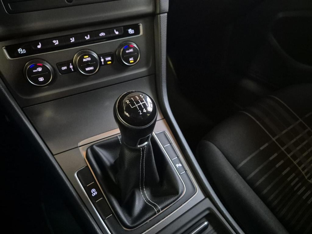 Volkswagen Golf 1.2 tsi lounge bluemotion / 5-deurs / cruise control / stoe